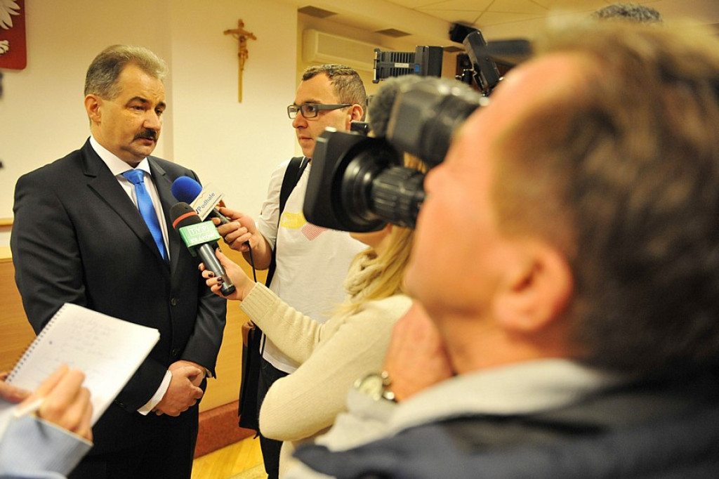 Uroczysta sesja w Zakopanem: Leszek Dorula zaprzysiężony