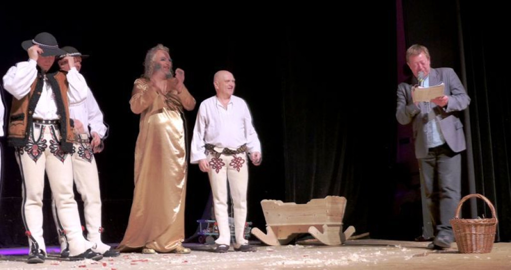 „Babski wybór” na scenie nowotarskiego MOK - gwara, seks i Conchita