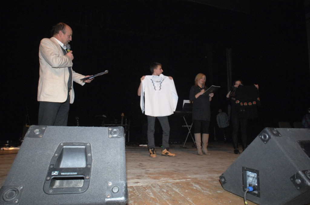 Mała Ania pod skrzydłami Sokoła - koncert charytatywny w nowotarskim MOK