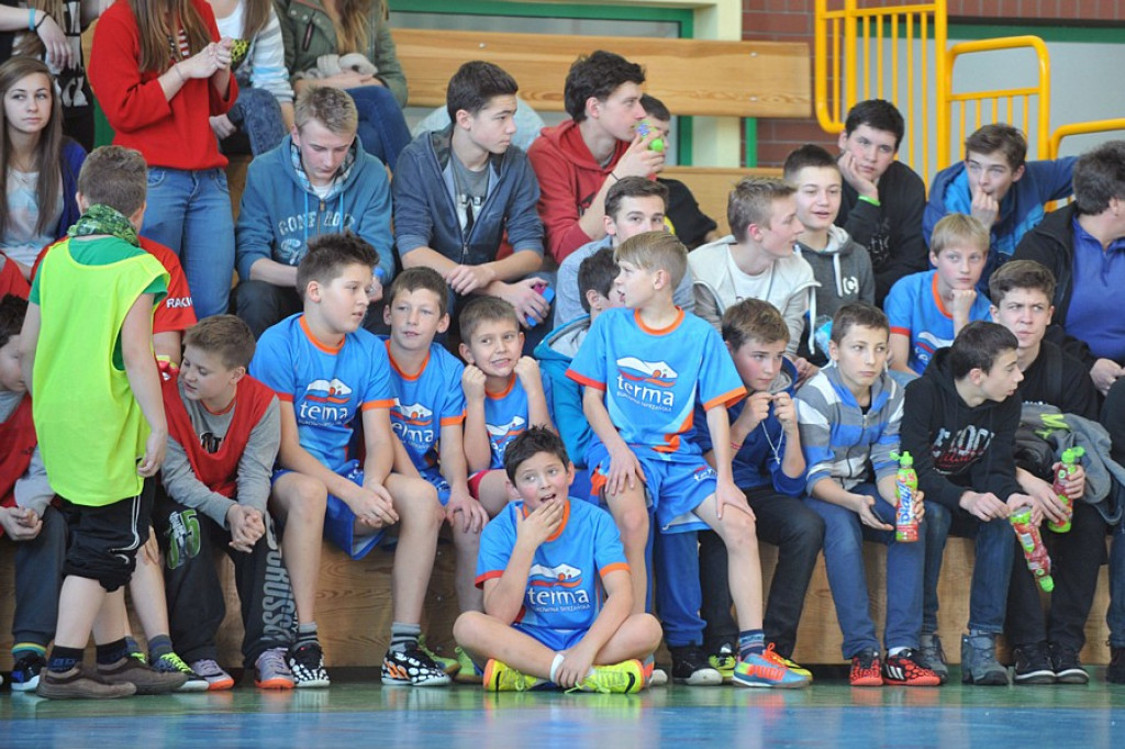 Turniej piłki halowej ministrantów i lektorów