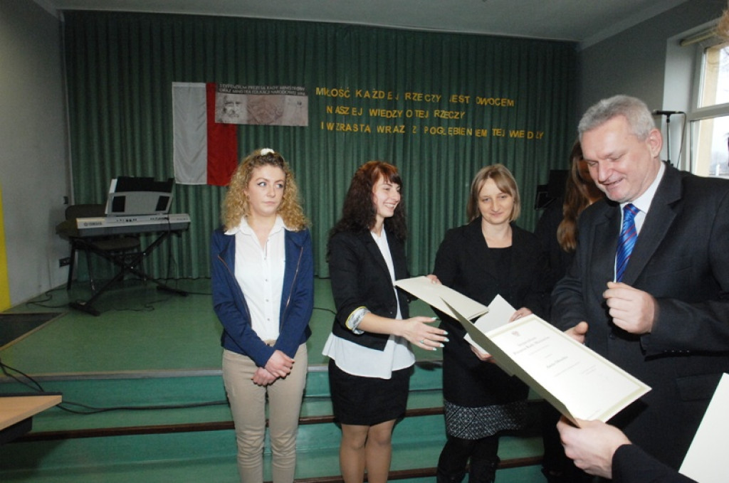 Stypendia dla najlepszych uczniów