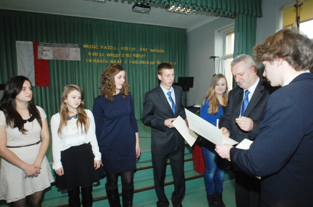 Stypendia dla najlepszych uczniów