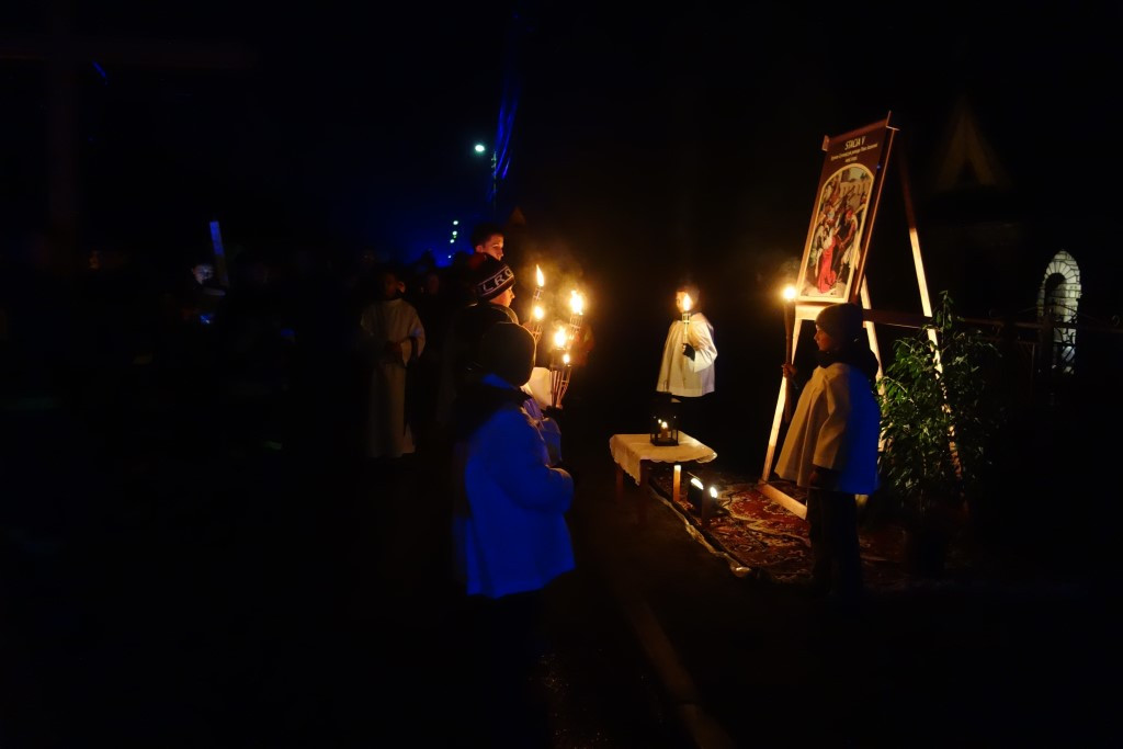Droga Krzyżowa w Poroninie