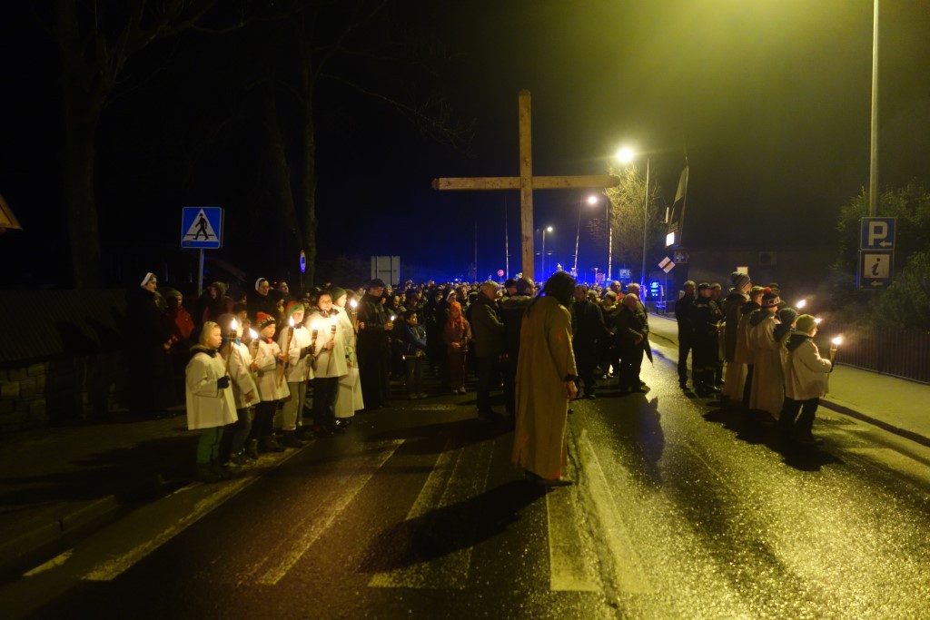 Droga Krzyżowa w Poroninie