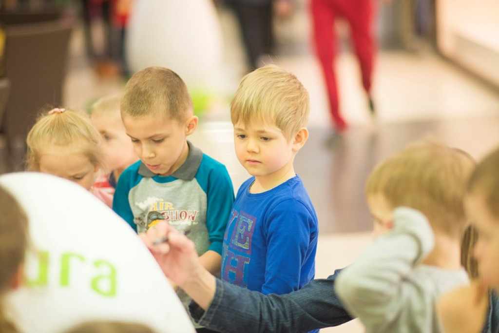 Wielkie malowanie pisanek w „Galerii Nowotarskiej”