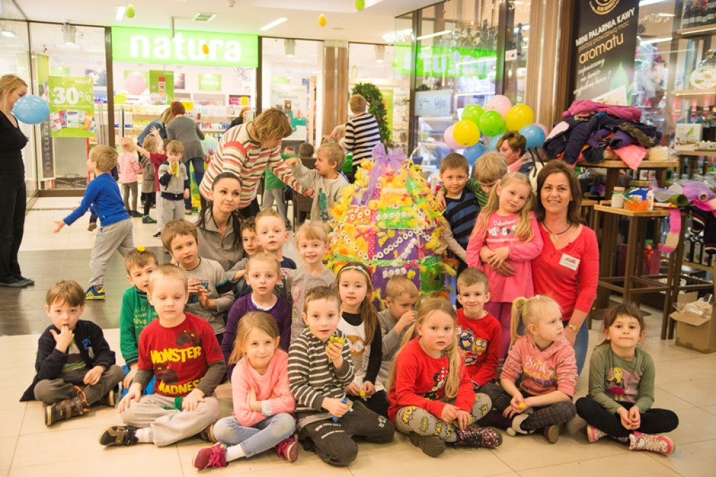 Wielkie malowanie pisanek w „Galerii Nowotarskiej”