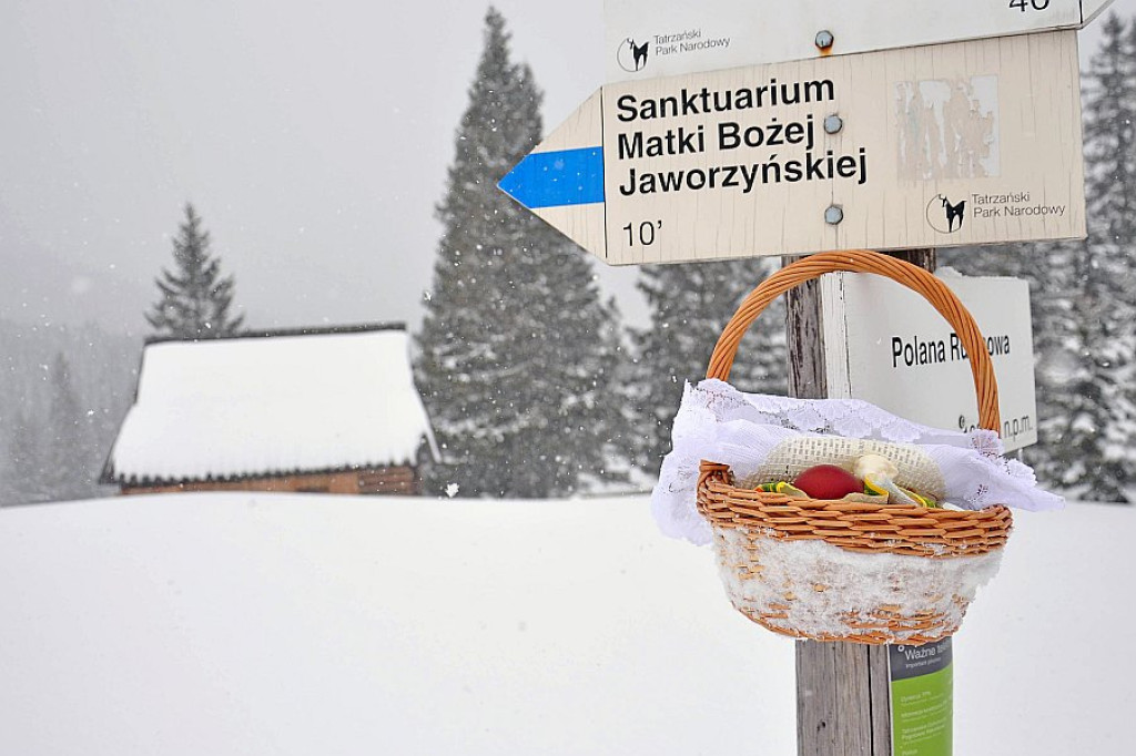 Ze święconką na szlaku