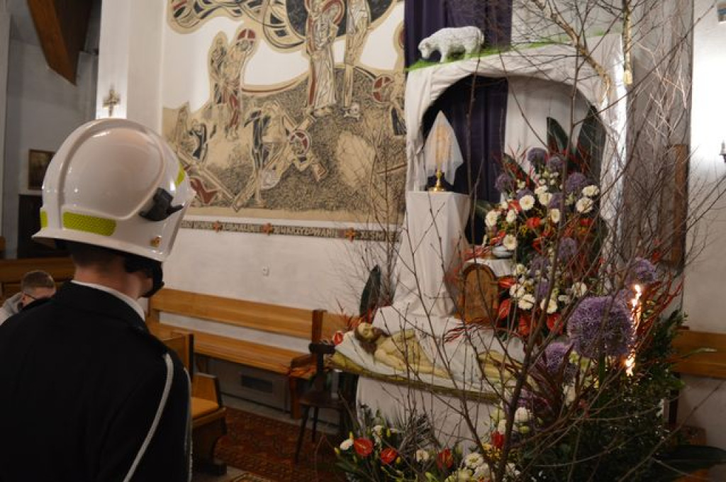 Groby Pańskie z kościołów w Nowym Targu i okolicach