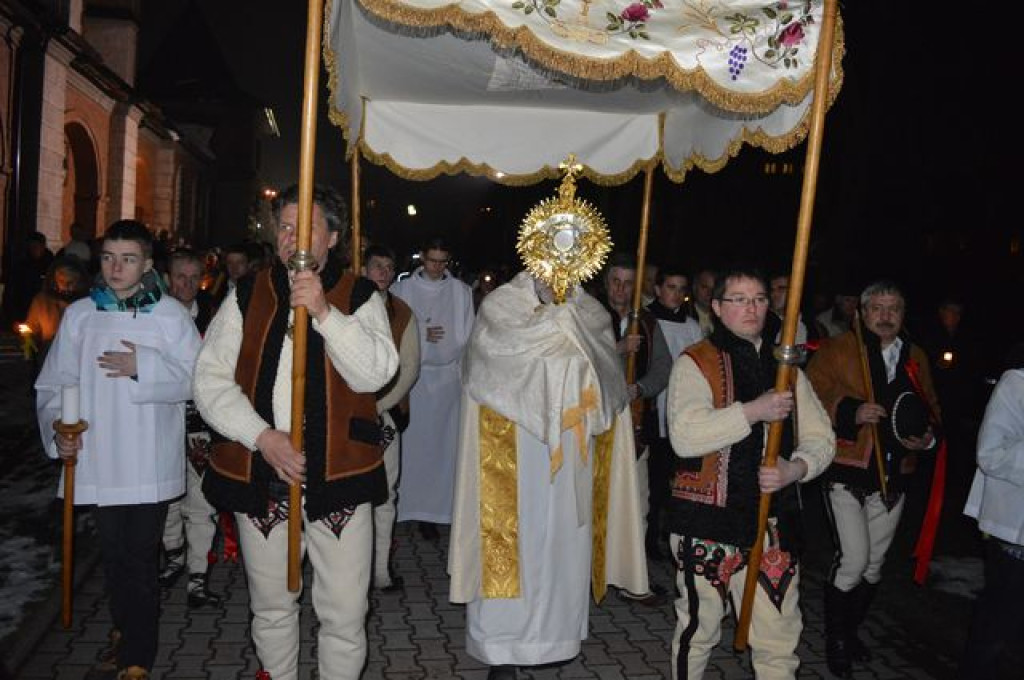 Wieczorna i poranna rezurekcja