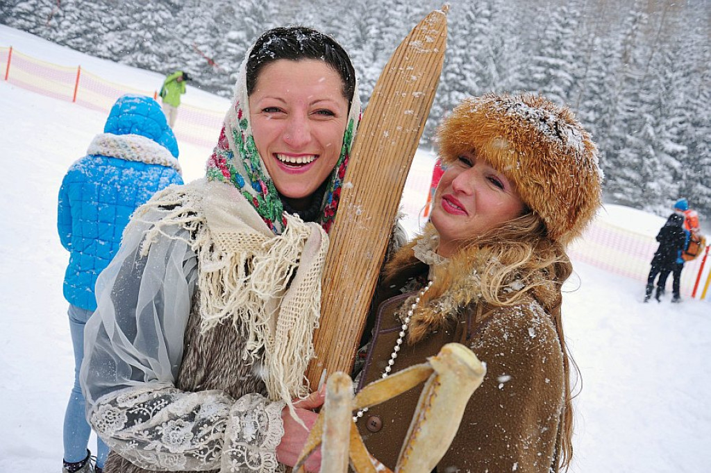 Zawody na Starym Sprzęcie Narciarskim o Wielkanocne Jajo