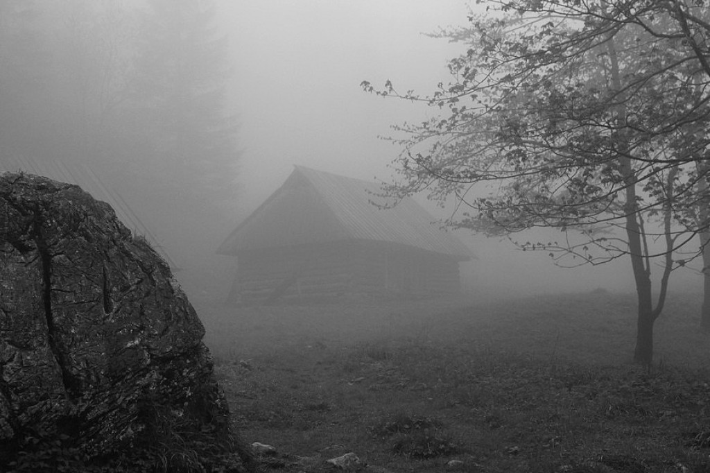 Tajemnicza i zamglona Dol. Strążyska