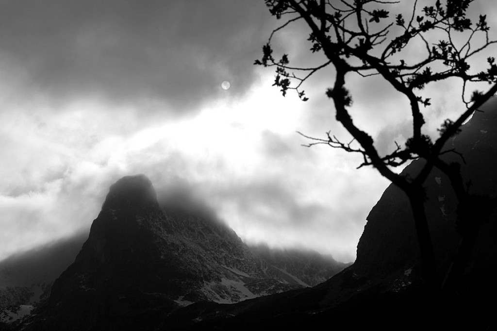 Tatry odsłoniły swoje piękno. Wspaniały spektakl nad Zielonym Stawem Kieżmarskim