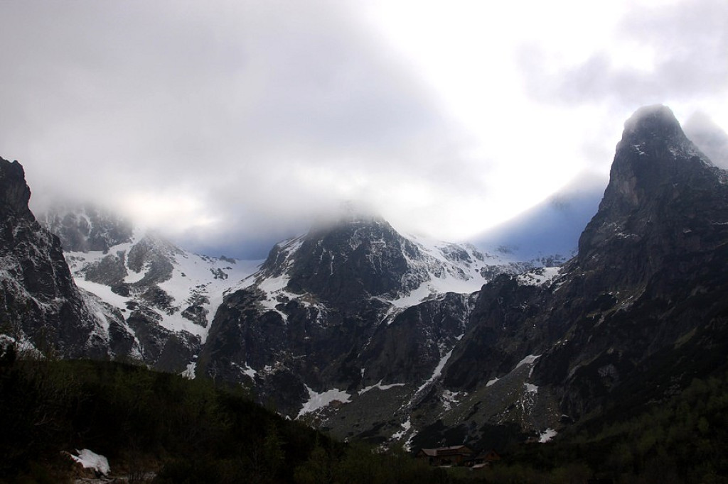 Tatry odsłoniły swoje piękno. Wspaniały spektakl nad Zielonym Stawem Kieżmarskim