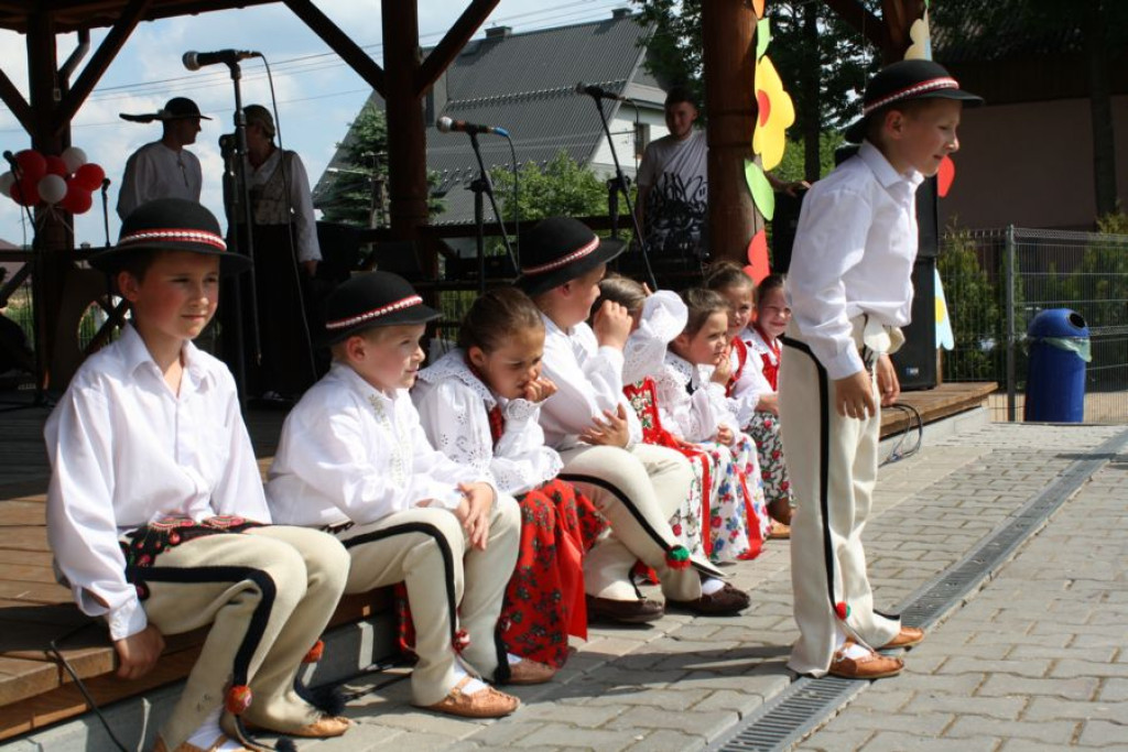 Kluszkowce potrafią się bawić