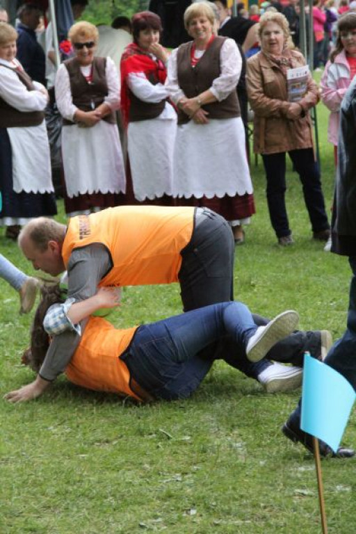Gdzie wałkiem do chłopa rzucają