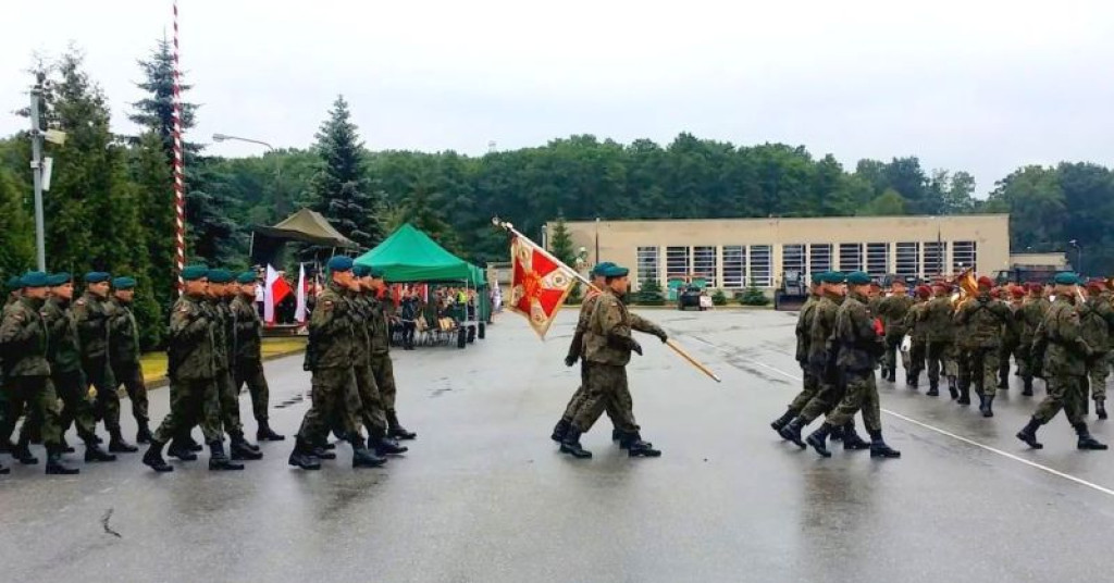 Nowotarscy kadeci na święcie jednostki patronackiej w Krakowie