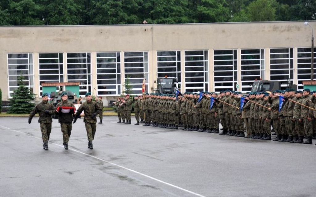 Nowotarscy kadeci na święcie jednostki patronackiej w Krakowie