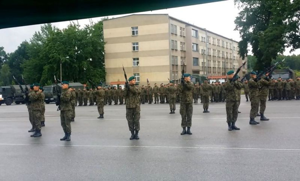 Nowotarscy kadeci na święcie jednostki patronackiej w Krakowie