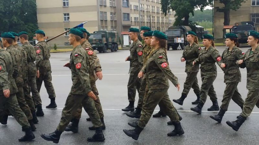 Nowotarscy kadeci na święcie jednostki patronackiej w Krakowie