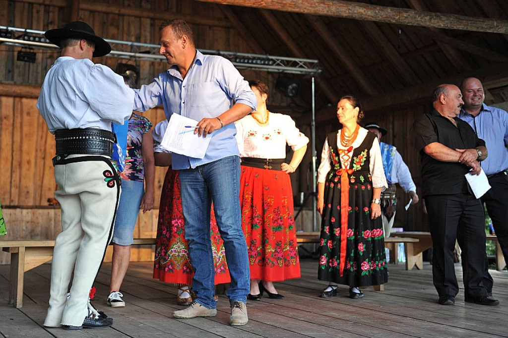 Brzegowskie Nucicki i wybory Gaździny Roku