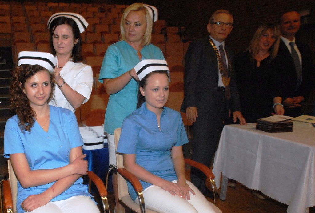 Nowe kadry pielęgniarek opuszczają mury „Podhalańskiej Wyższej”