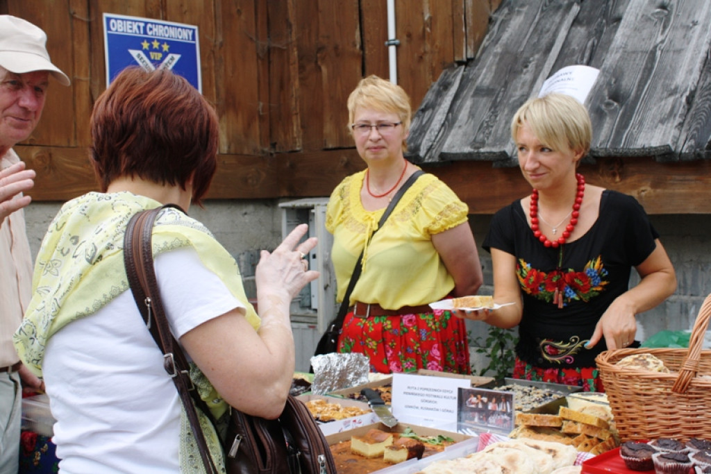 Jaworki: Redykołka, pucenie oscypka i owcze runo