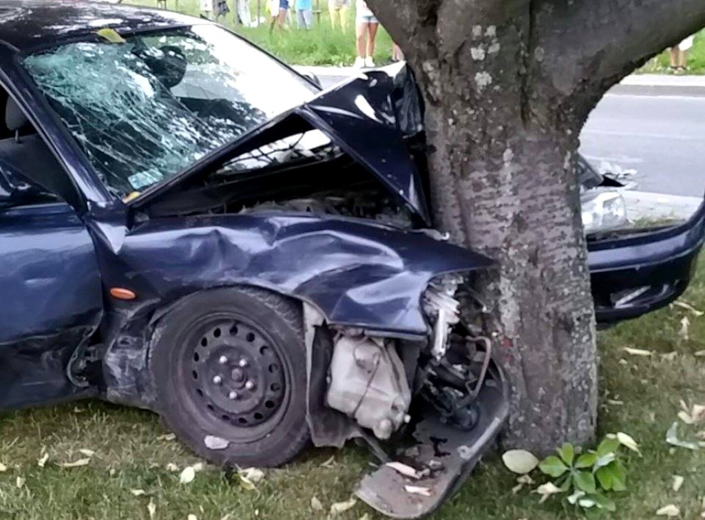 Kierowcy byli trzeźwi. Jeden z nich za późno zaczął zawracać