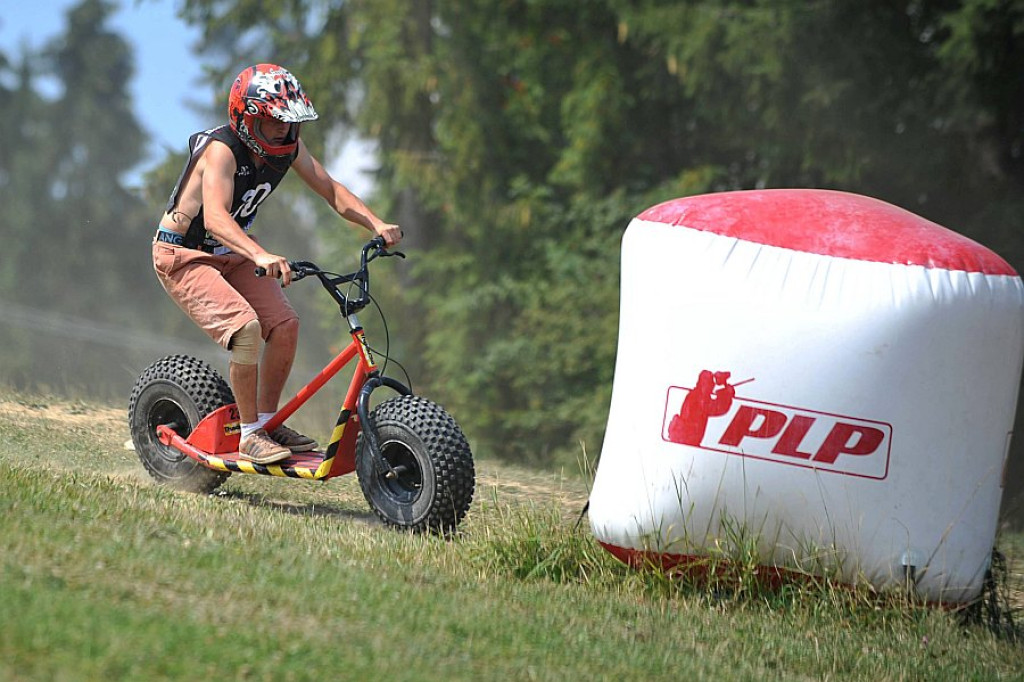 Białka Tarzańska: Cross Monster i eksplozja kolorów