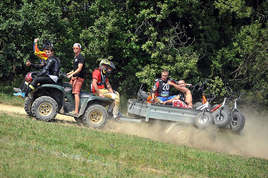 Białka Tarzańska: Cross Monster i eksplozja kolorów