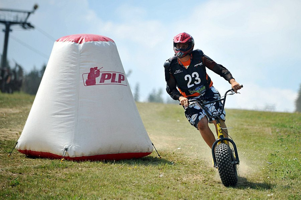 Białka Tarzańska: Cross Monster i eksplozja kolorów