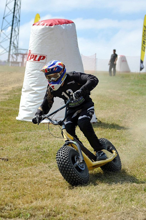 Białka Tarzańska: Cross Monster i eksplozja kolorów
