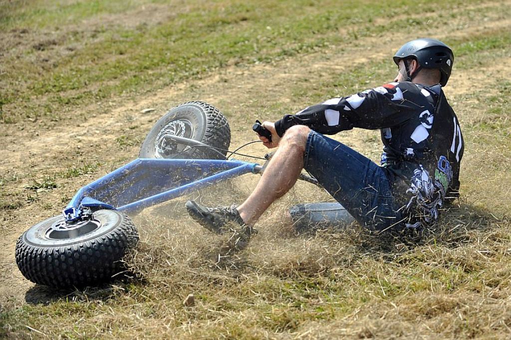 Białka Tarzańska: Cross Monster i eksplozja kolorów