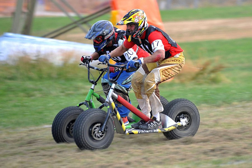 Białka Tarzańska: Cross Monster i eksplozja kolorów