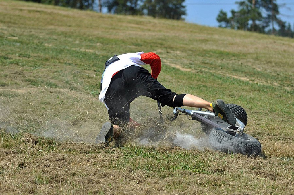 Białka Tarzańska: Cross Monster i eksplozja kolorów