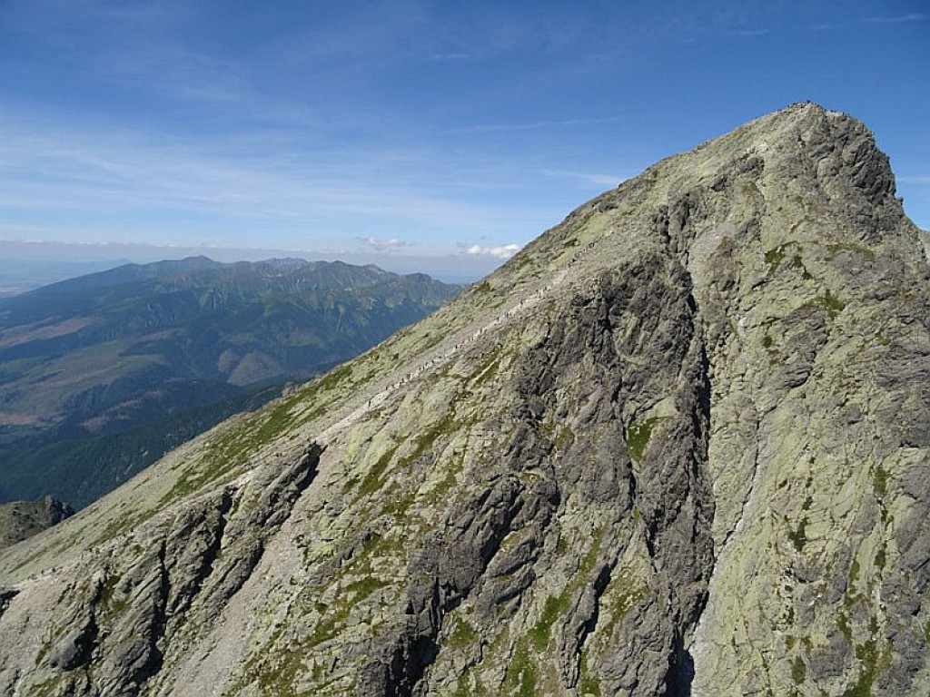 Niecodzienny widok na Tatry Wysokie