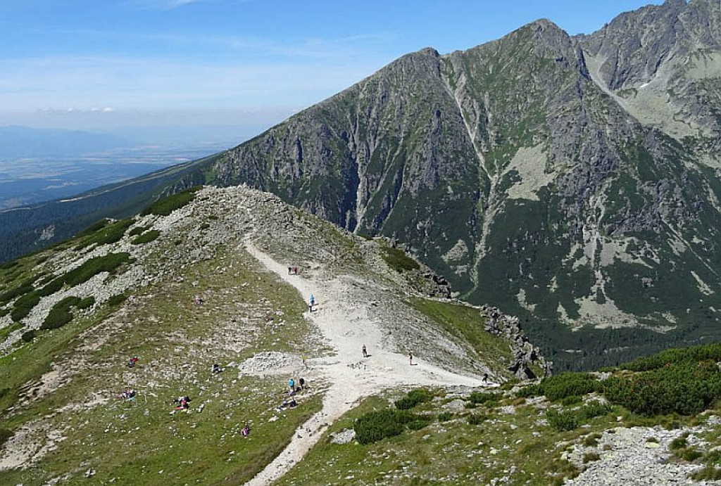 Niecodzienny widok na Tatry Wysokie