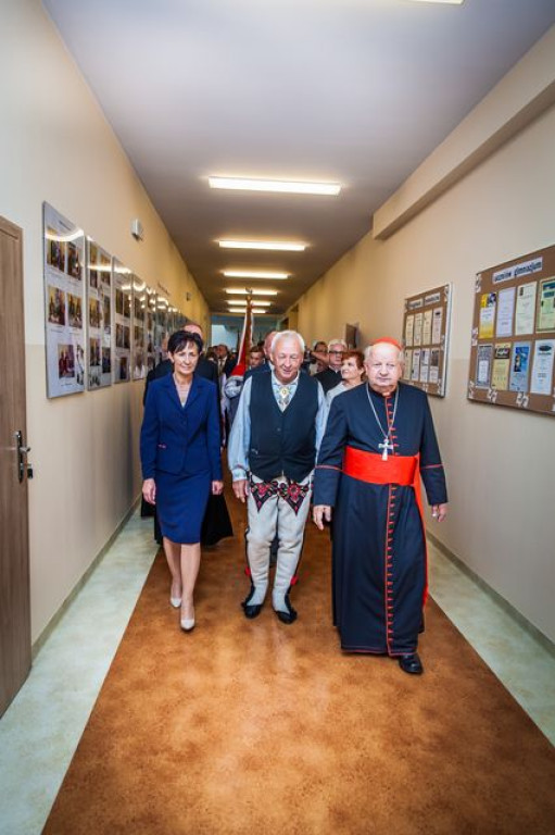 Rozpoczęcie roku szkolnego w Zębie