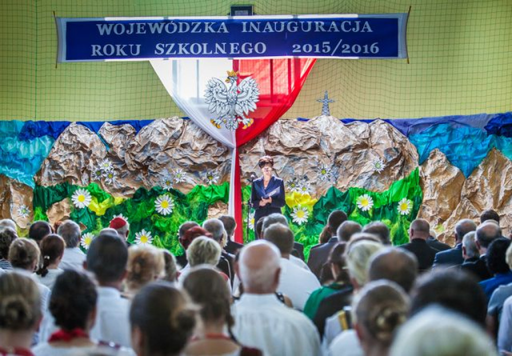 Rozpoczęcie roku szkolnego w Zębie