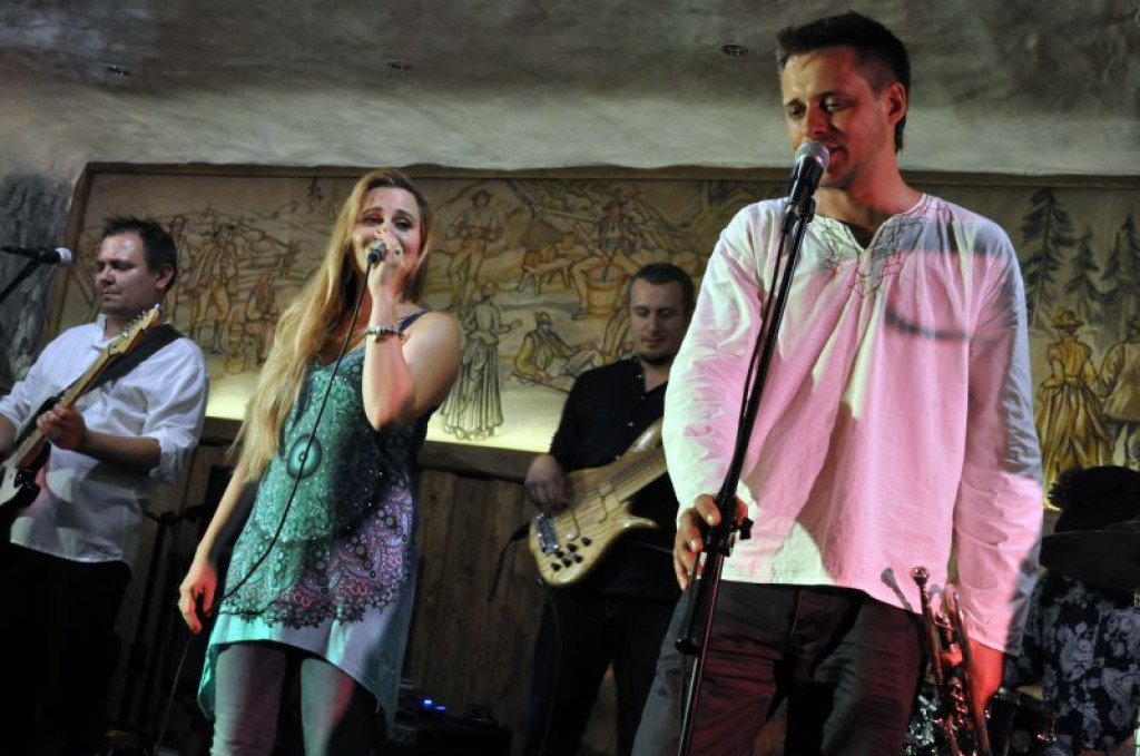 Sokół Orkestar w Muzycznej Grocie