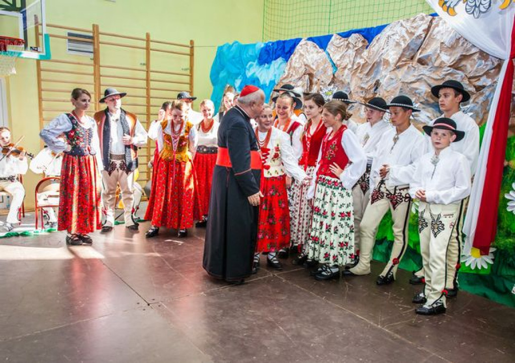 Rozpoczęcie roku szkolnego w Zębie