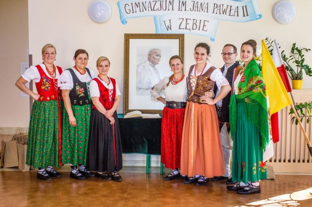 Rozpoczęcie roku szkolnego w Zębie