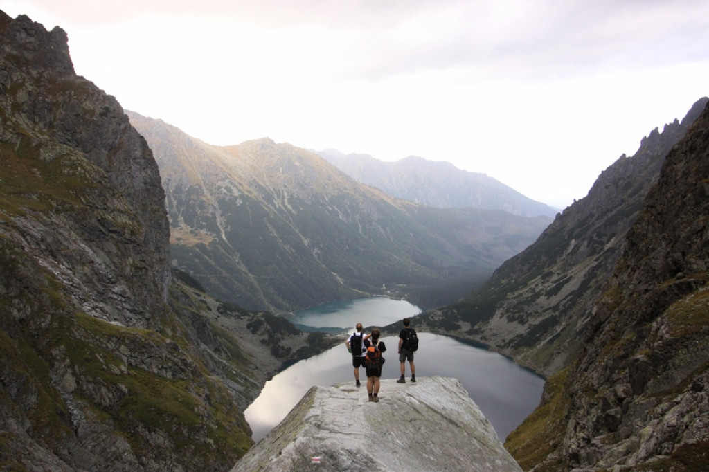 Morskie Oko i Czarny Staw pod Rysami w piątkowe popołudnie