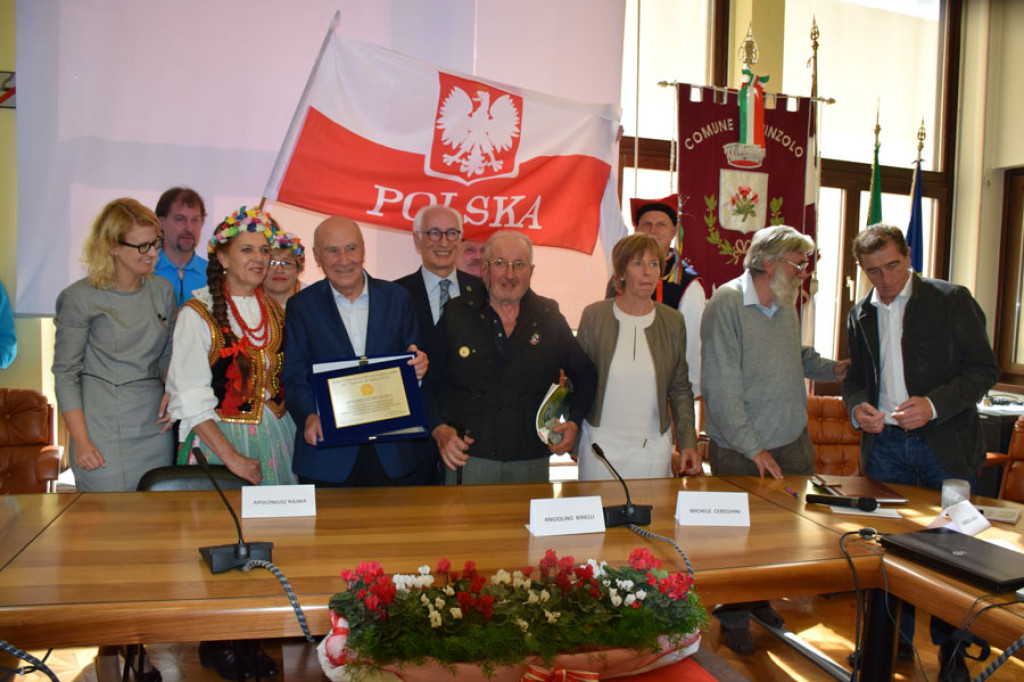 Apoloniusz Rajwa honorowym gościem Pinzolo. Otrzymał międzynarodową nagrodę