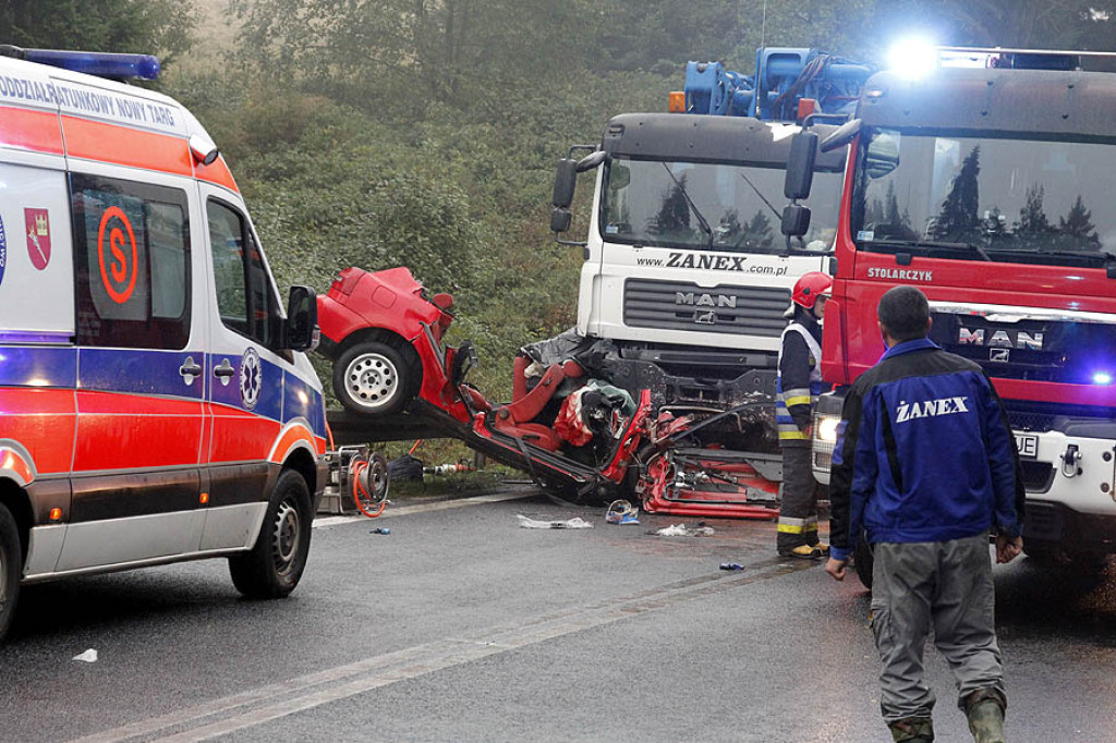 Tragedia na zakopiance. Uważajcie na fatalne warunki na drogach