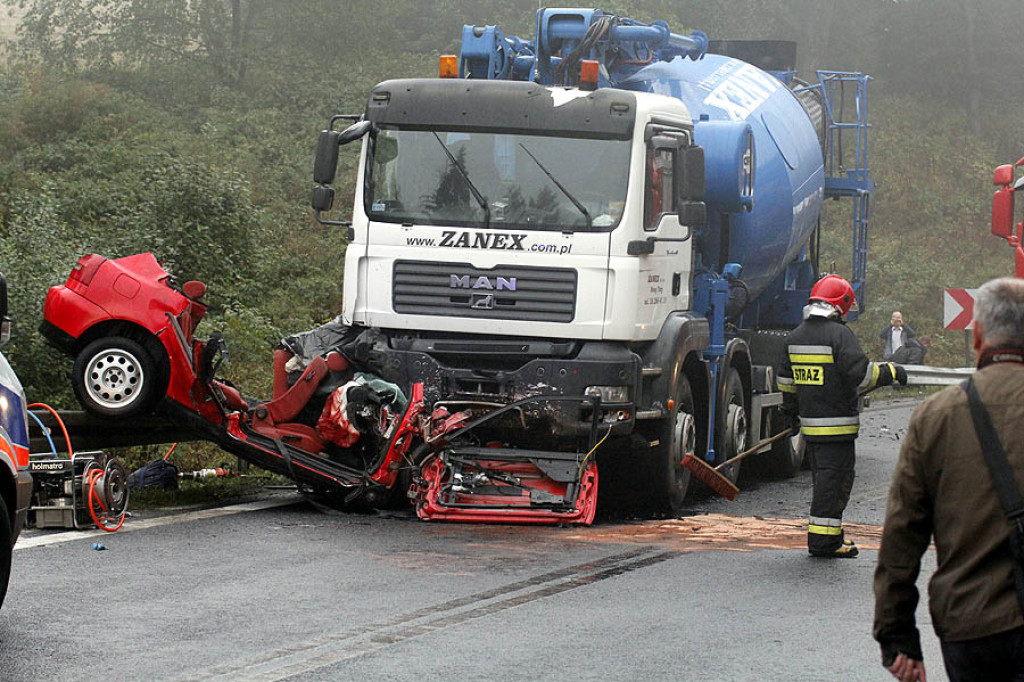 Tragedia na zakopiance. Uważajcie na fatalne warunki na drogach