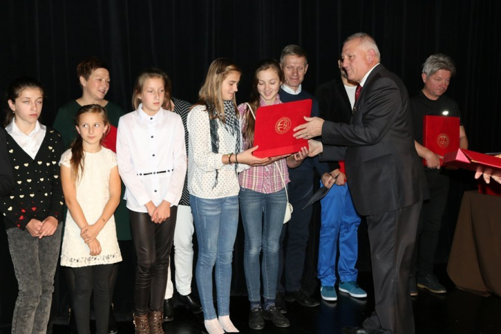 Powiat nowotarski na drugim miejscu w sportowej rywalizacji dzieci i młodzieży Małopolski