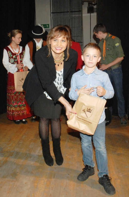 II Powiatowy Festiwal Poezji i Pieśni Patriotycznej w Nowym Targu