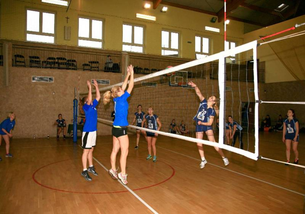 Nowy Targ: Turniej siatkówki z okazji Święta Niepodległości