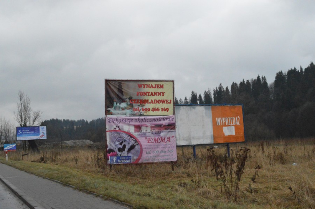 Galeria pełna reklam