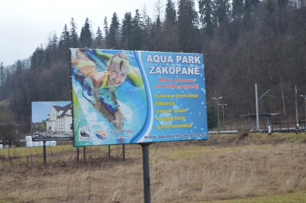 Galeria pełna reklam